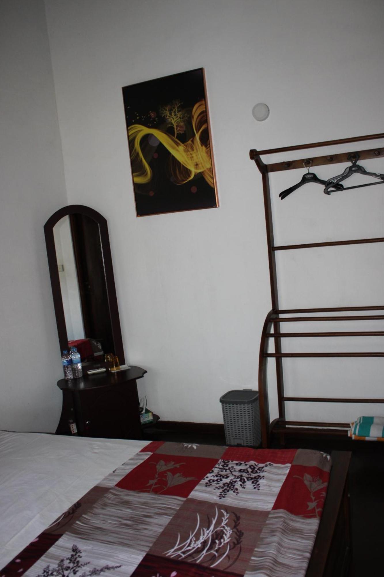 Olideb Gedara Hotel Negombo Exterior photo